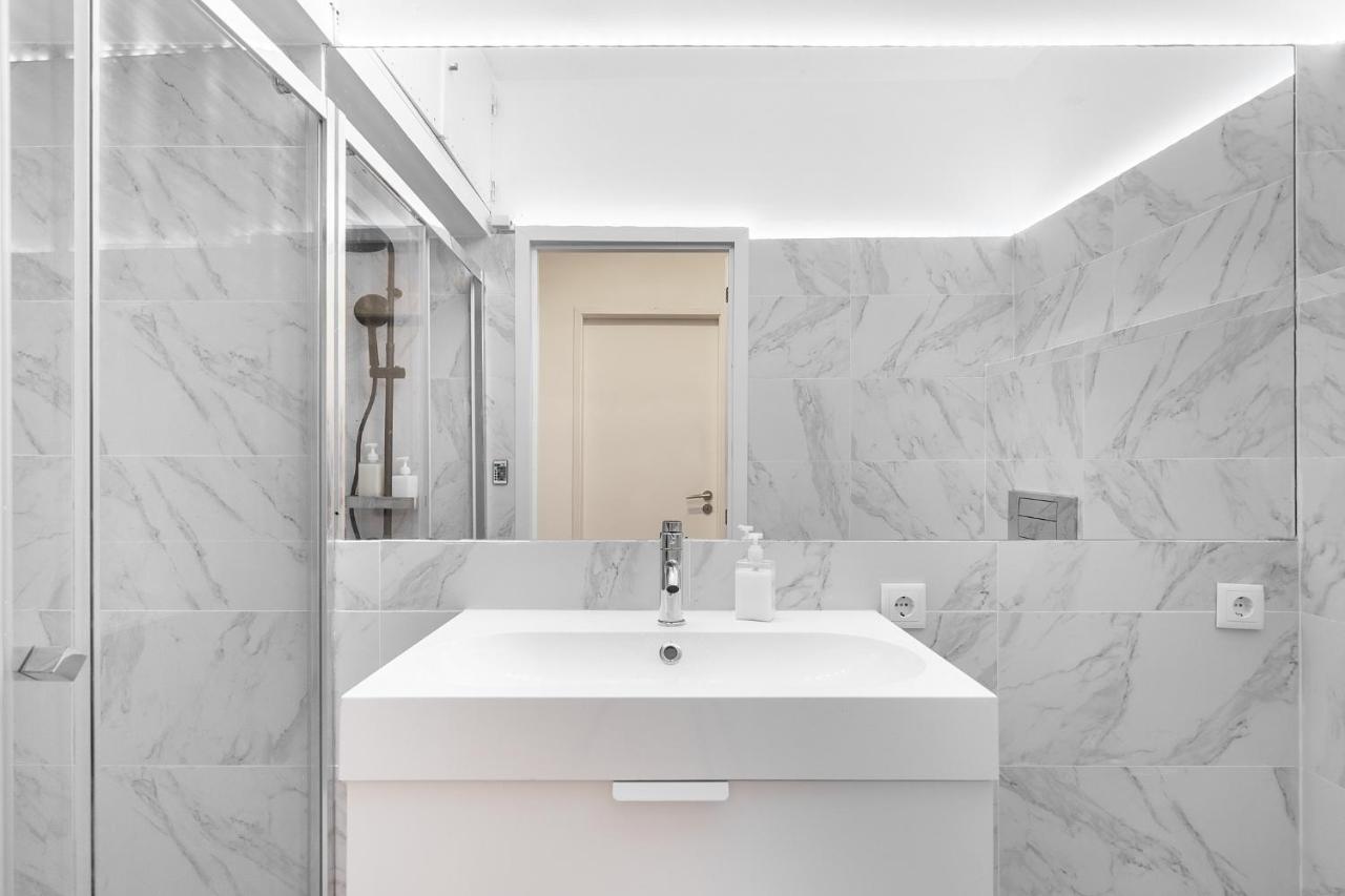 Whome Lisbon'S Best Kept Secret: 2-Bed W/Ac & Patio Exterior foto